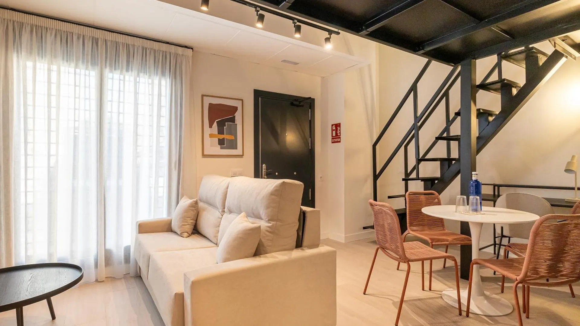 Dobo Malaga Perchel Apartment