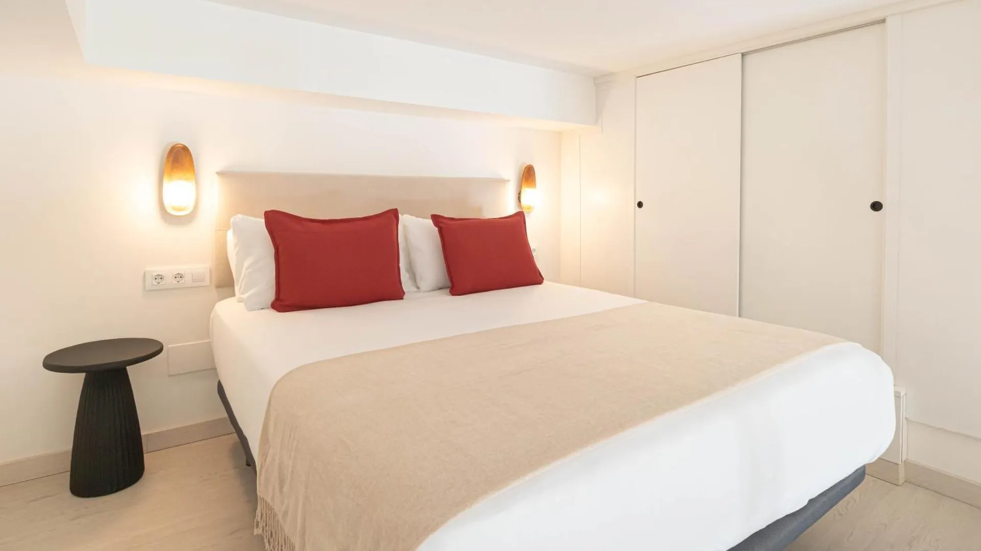 Dobo Malaga Perchel Apartment
